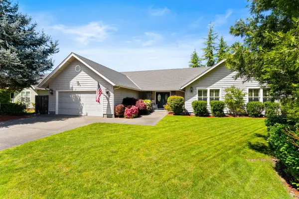 1206 Devonshire Way, Grants Pass, OR 97527