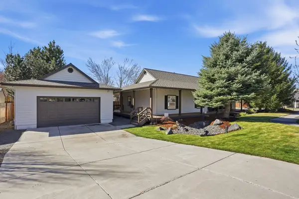 20721 Tango Creek Avenue, Bend, OR 97701