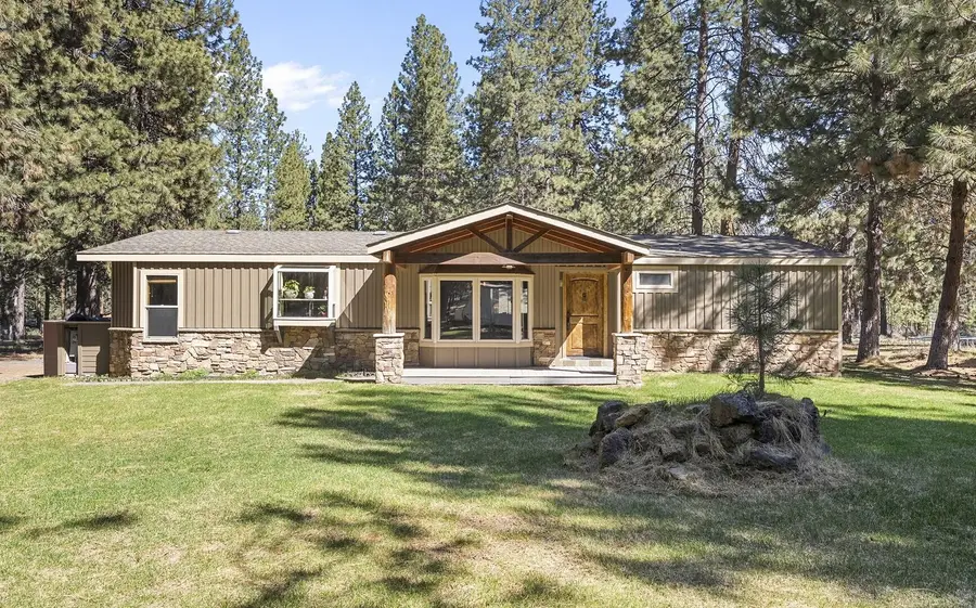19206 Kiowa Road, Bend, OR 97702 - #3