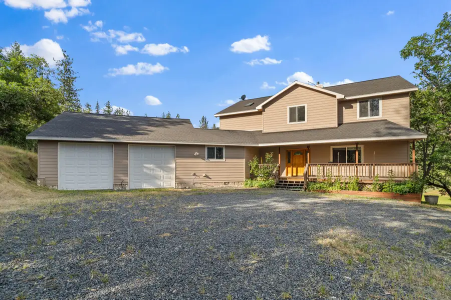 3375 Little Applegate Road, Jacksonville, OR 97530 - #2