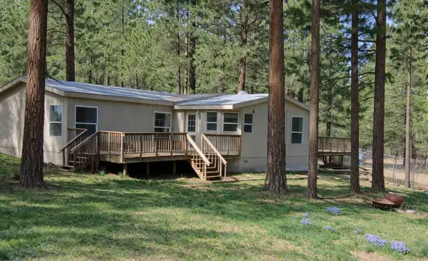 9935 -9939 Simpson Canyon Road, Klamath Falls, OR 97601