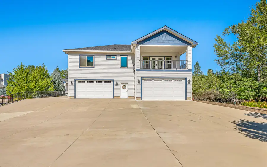 302 Penny Lane, Shady Cove, OR 97539 - #2