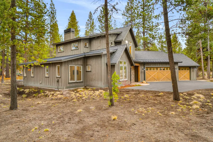 56302 Sable Rock Loop #255, Bend, OR 97707 - #3