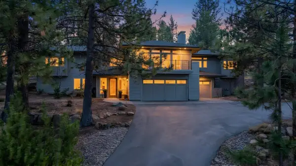 2589 NW Champion Circle, Bend, OR 97703