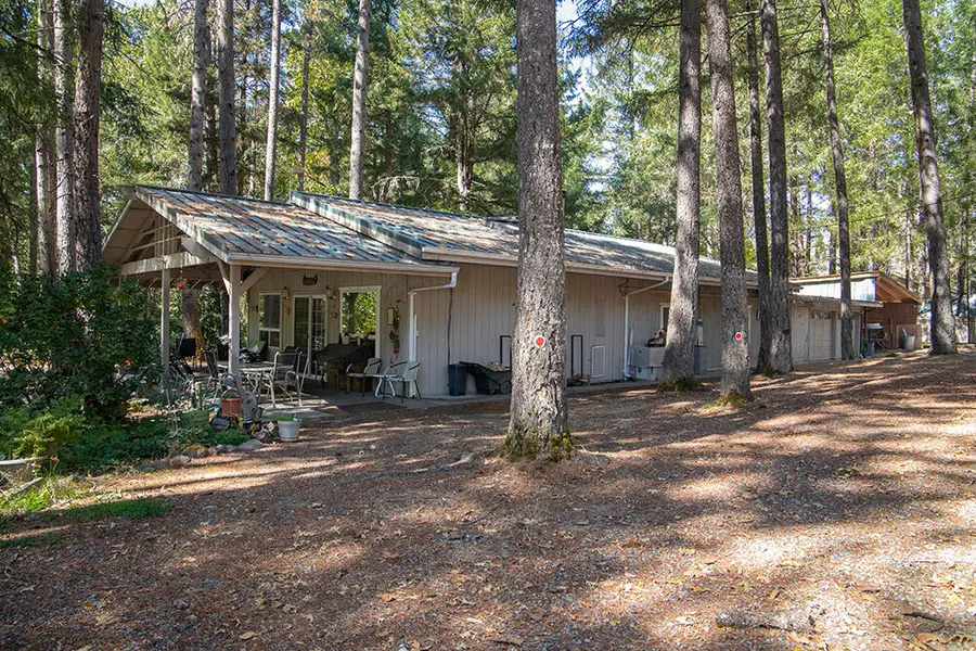 3504 Azalea Drive, Grants Pass, OR 97526 - #3