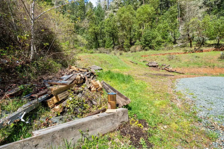 6200 Lower Grave Creek Road, Wolf Creek, OR 97497 - #3