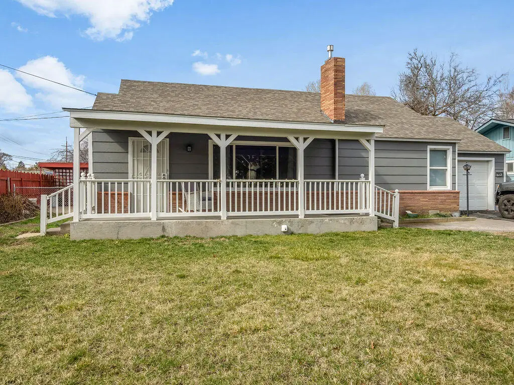 3854 Summers Lane, Klamath Falls, OR 97603 - #1
