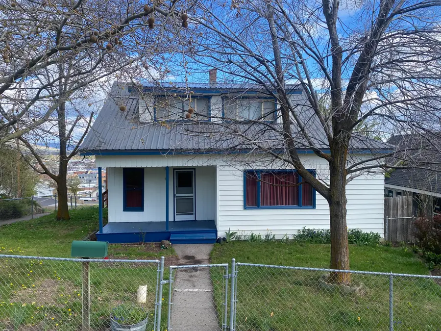 438 Washington Street, Klamath Falls, OR 97601 - #2