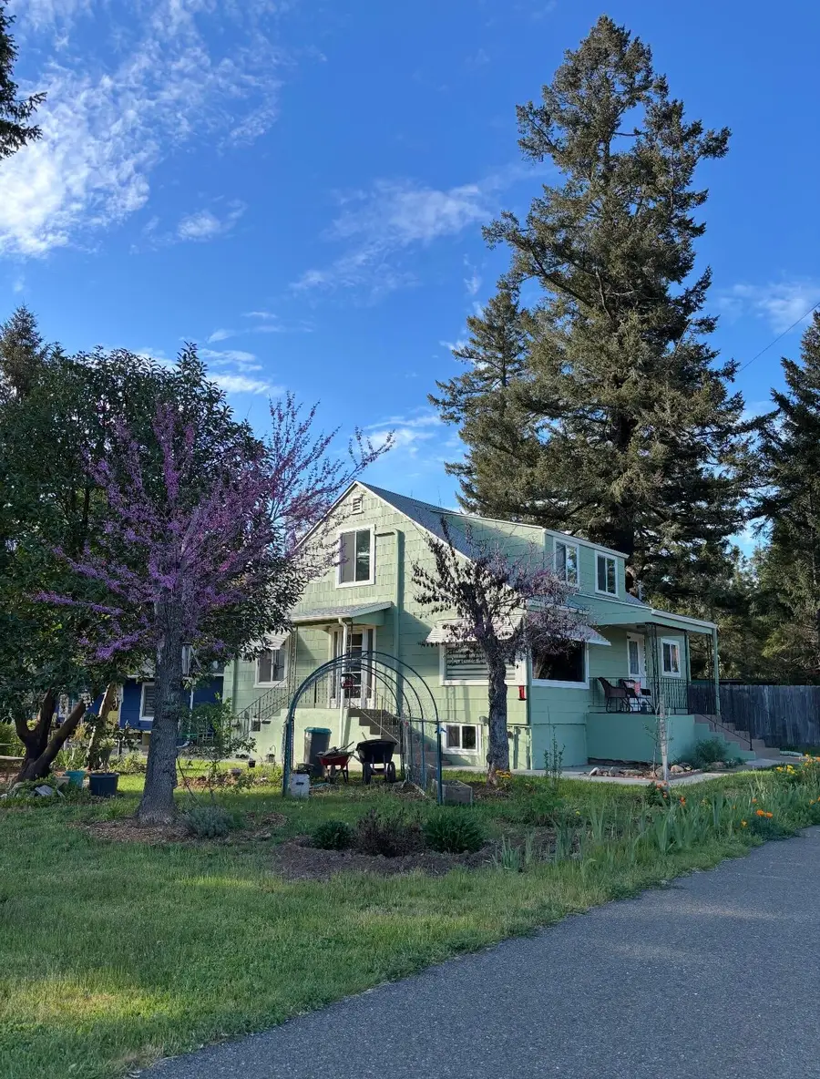 18248 Redwood Highway, Selma, OR 97538 - #2