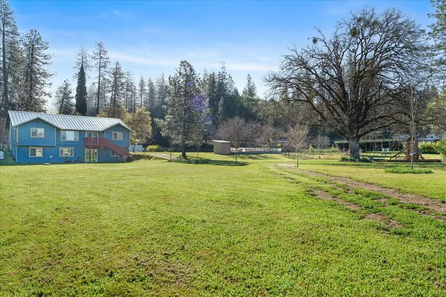 649 Pleasant Valley Road, Merlin, OR 97532 - #3