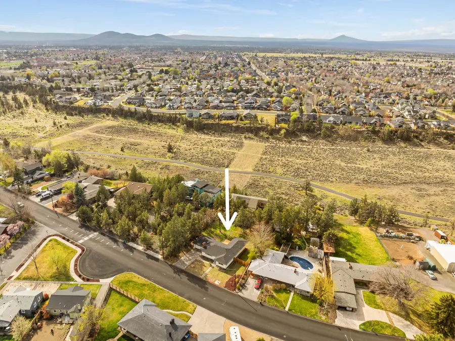 755 NW Canyon Drive, Redmond, OR 97756 - #3
