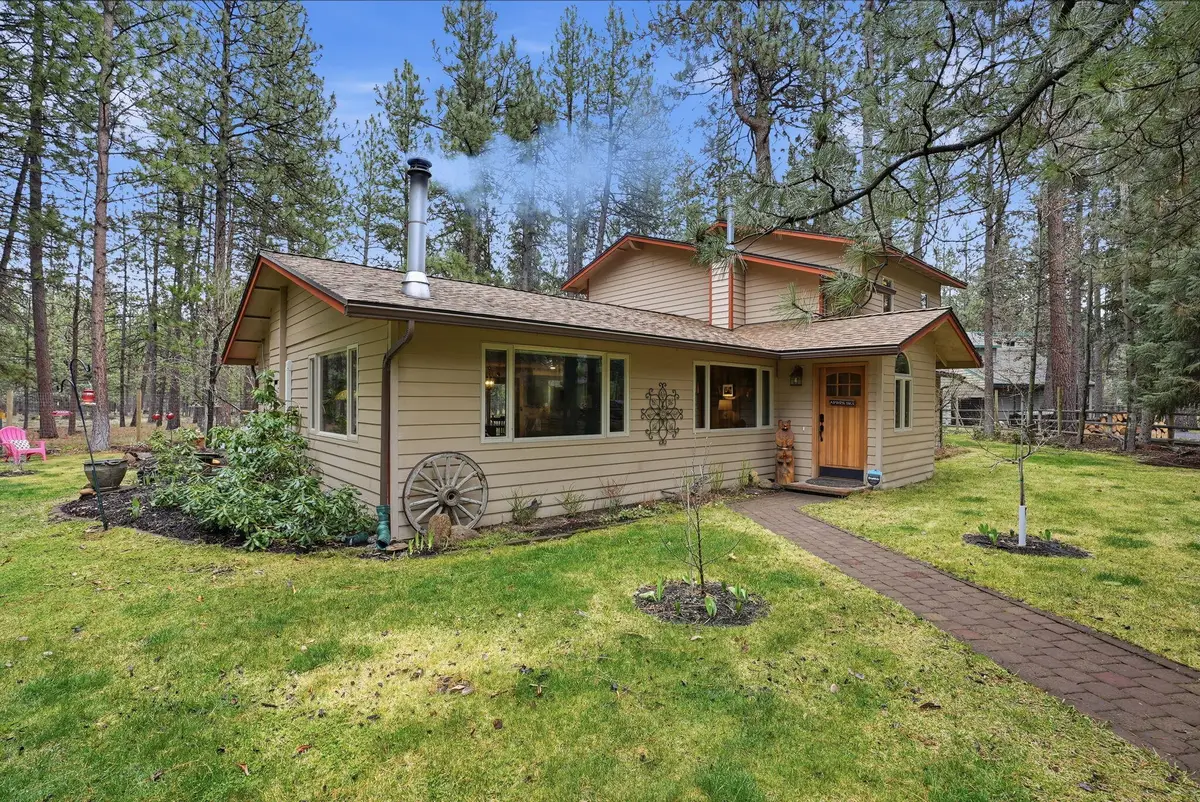 14987 Buggy Whip, Sisters, OR 97759 - #1