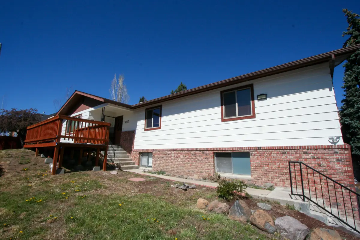 1803 N Eldorado Avenue, Klamath Falls, OR 97601 - #1
