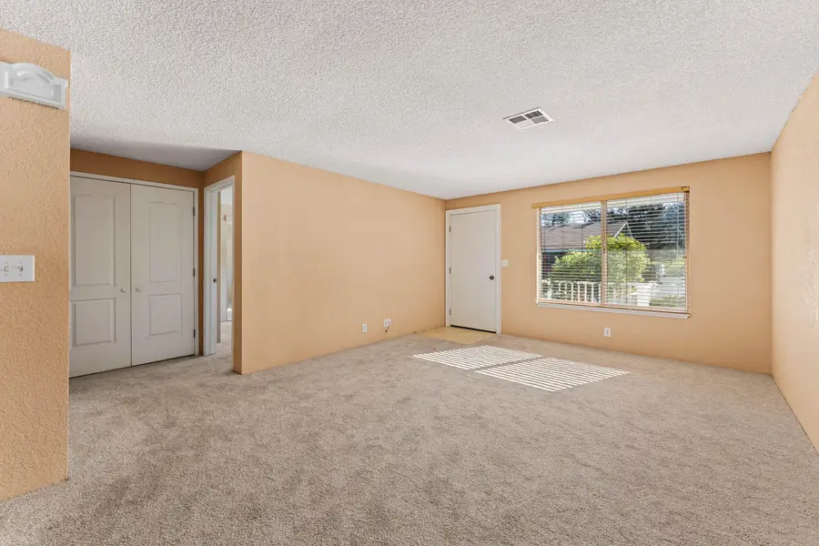 103 Wards Creek Lane, Rogue River, OR 97537 - #2