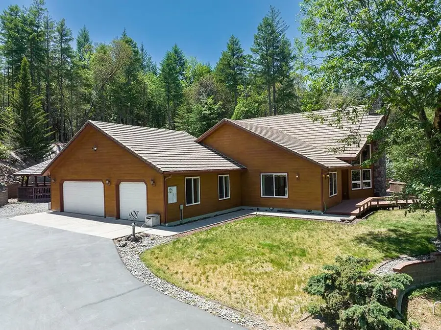 455 Dutcher Creek Road, Grants Pass, OR 97527 - #2