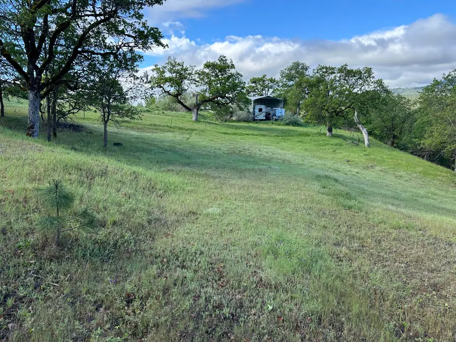 192 Cindy Way, Shady Cove, OR 97539 - #3