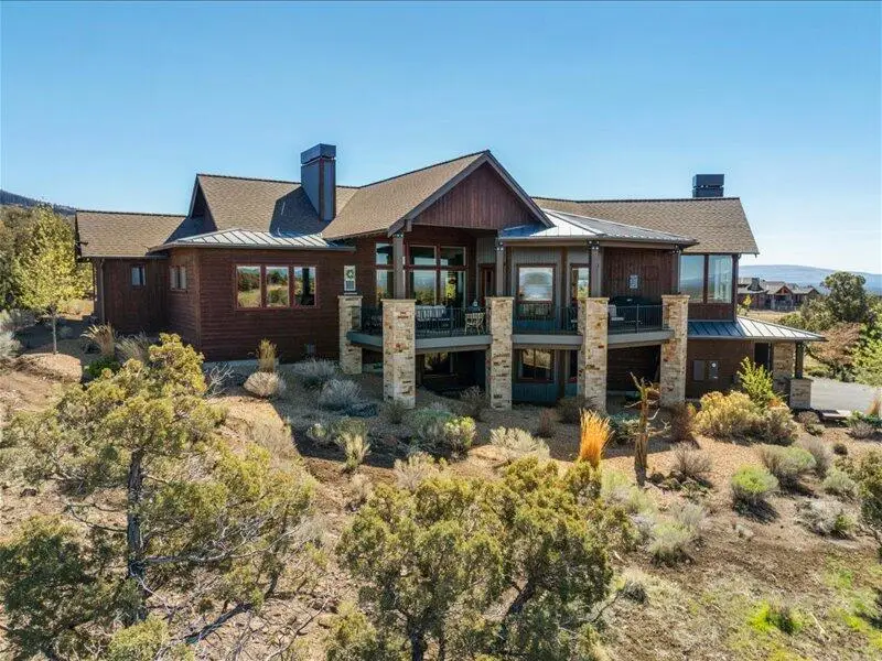 16368 SW Hat Rock Loop, Powell Butte, OR 97753 - #2