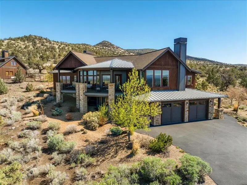 16368 SW Hat Rock Loop, Powell Butte, OR 97753 - #3