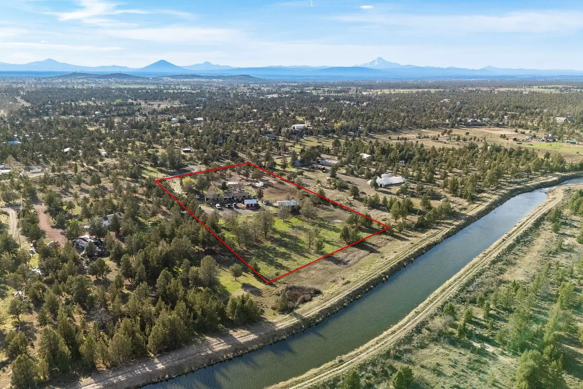 3828 NE 45th Street, Redmond, OR 97756 - #1