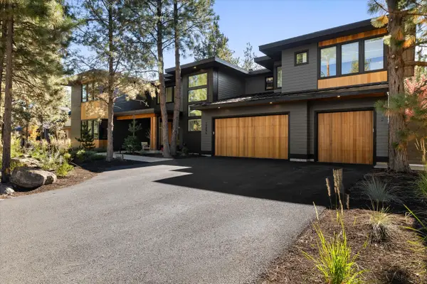 19896 Alderwood Circle # 1 and 2, Bend, OR 97702
