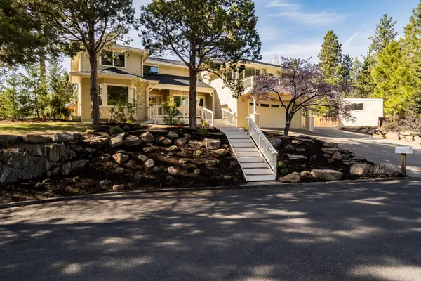 2742 NW Scandia Loop, Bend, OR 97703