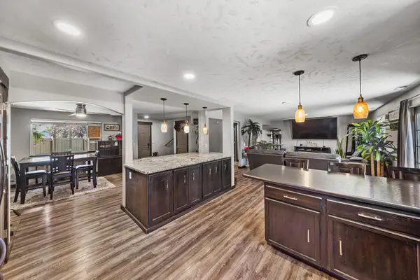 1216 SW 32nd Court, Redmond, OR 97756