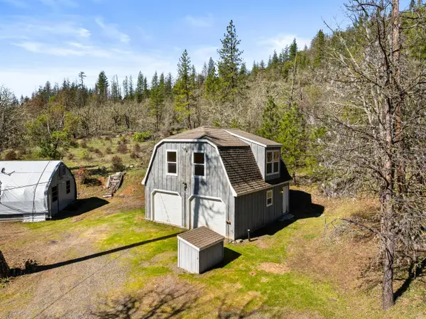 164 Busch Road, Trail, OR 97541
