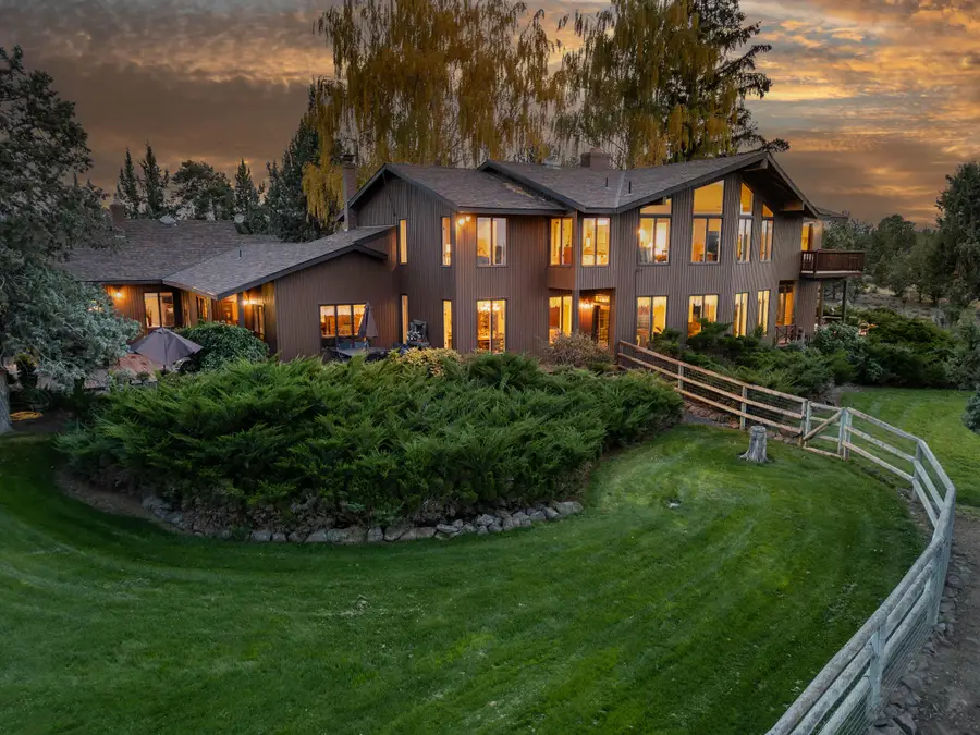 20799 NW Oneil Highway, Redmond, OR 97756 - #3