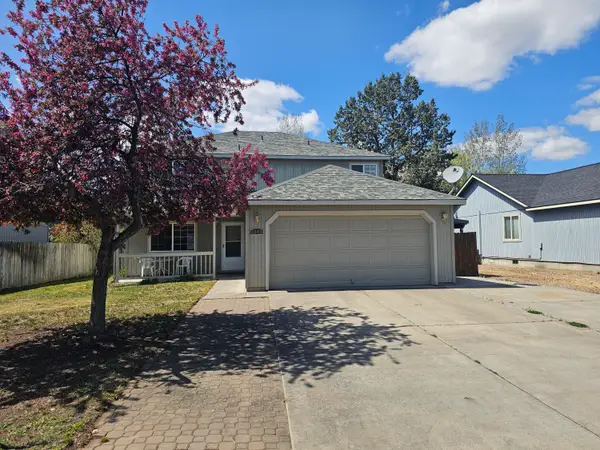 1343 SW 33rd Street, Redmond, OR 97756