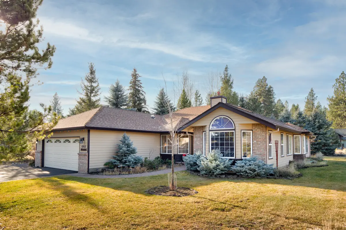 69611 Old Wagon Road, Sisters, OR 97759 - #1