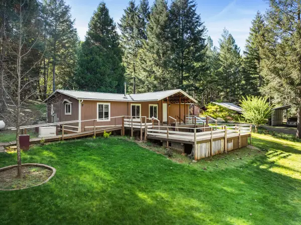 332 Bull Creek Road, Grants Pass, OR 97527
