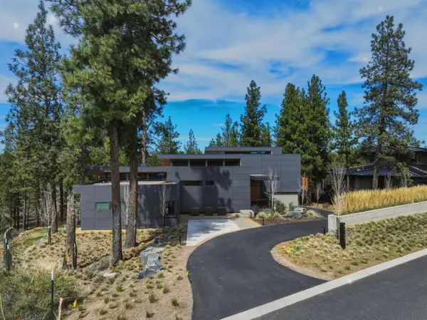 61865 Hosmer Lake Drive, Bend, OR 97702