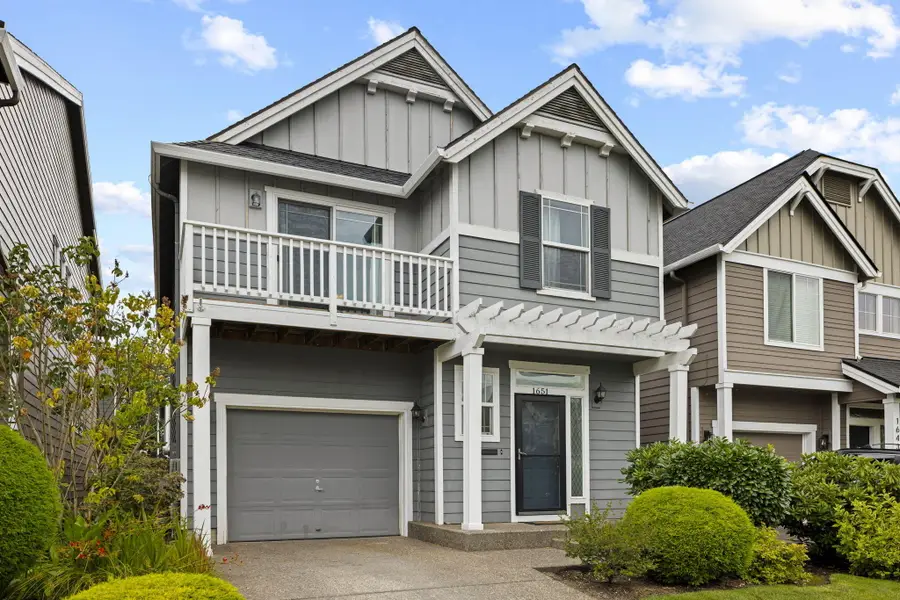 1651 SW Hewitt Avenue, Troutdale, OR 97060 - #2