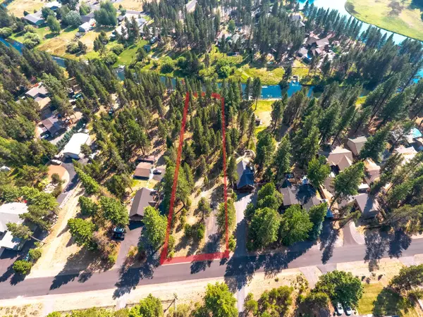 17195 Blue Heron Drive, Bend, OR 97707