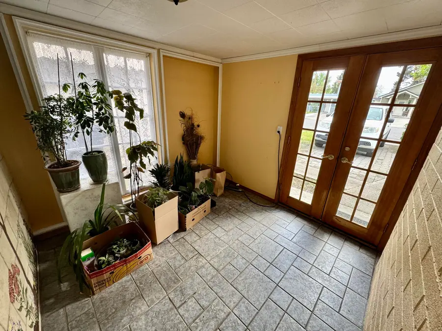 948 S Ivy Street, Medford, OR 97501 - #3