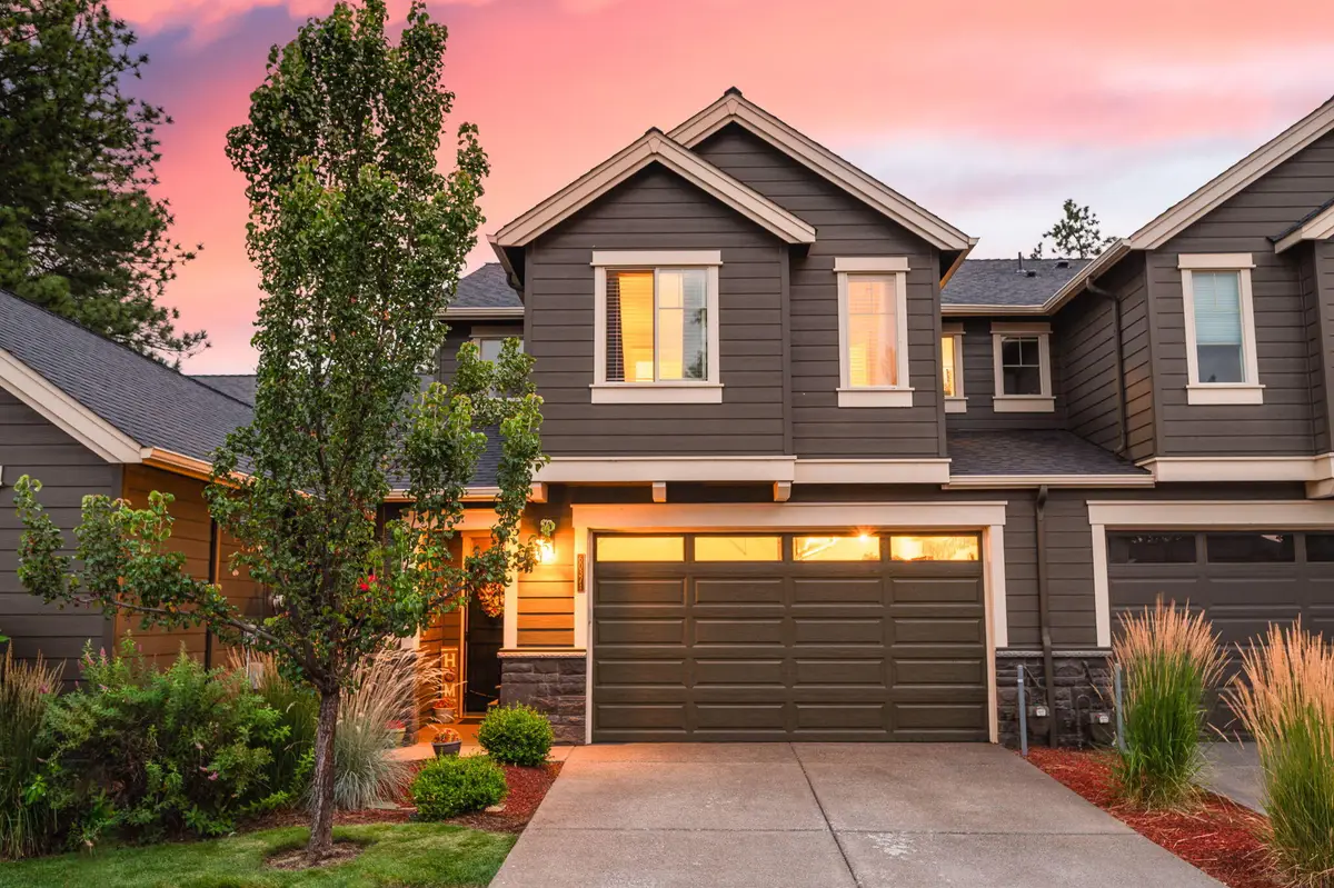 60371 Hedgewood Lane, Bend, OR 97702 - #1