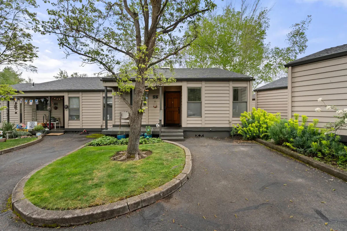55 W Hersey Street, Ashland, OR 97520 - #1
