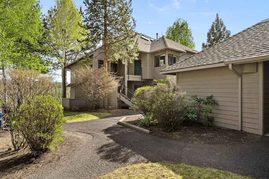 19717 SW Mount Bachelor Drive #330 B, Bend, OR 97702 - #2