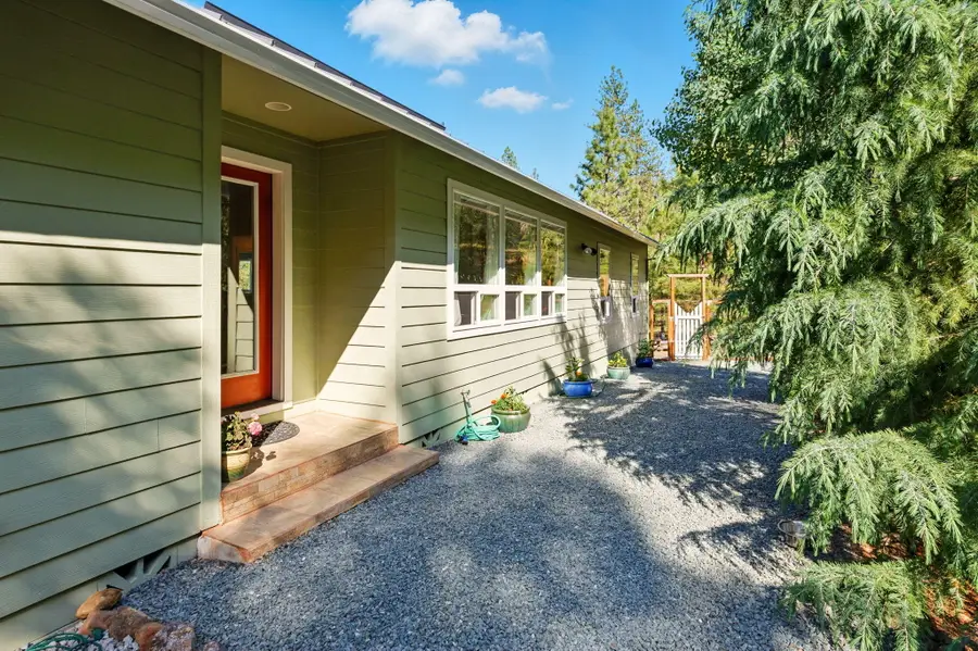 16445 Meadows Road, White City, OR 97503 - #3