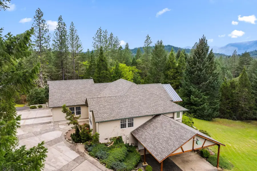 279 Palos Verdes Drive, Grants Pass, OR 97526 - #3