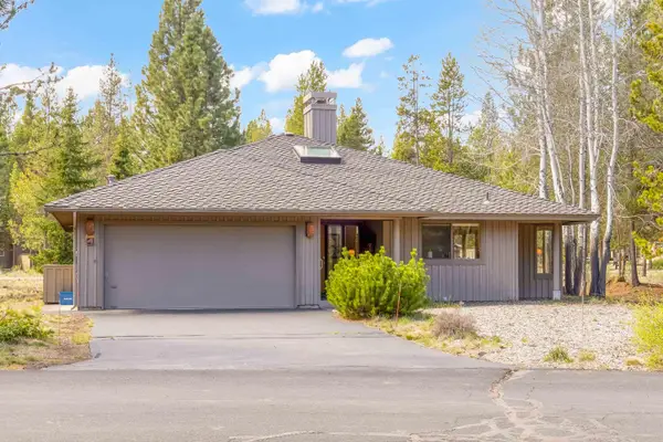 57607 Rocky Mountain Lane #4, Sunriver, OR 97707