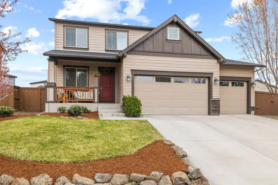 3621 Birddog Drive, Klamath Falls, OR 97603 - #3
