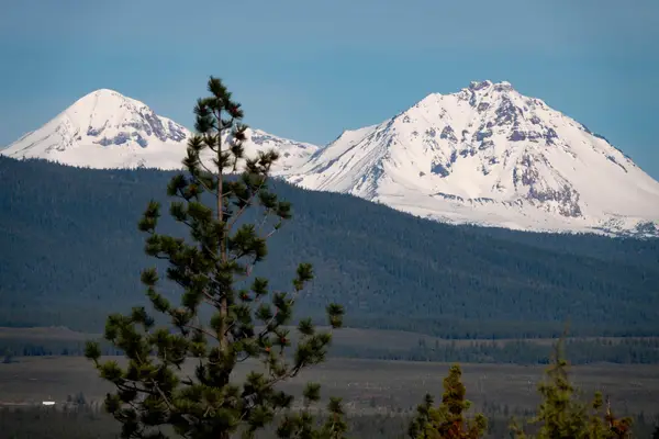 1945 NW Sun Ray Court, Bend, OR 97703