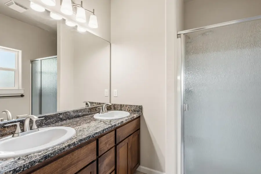 1350 Swayze Lane, Medford, OR 97501 - #3