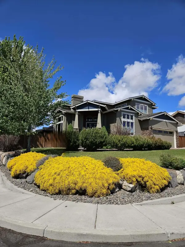 3357 SW 35th Street, Redmond, OR 97756