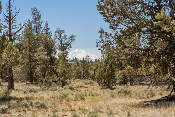 SW Fox Court, Terrebonne, OR 97760