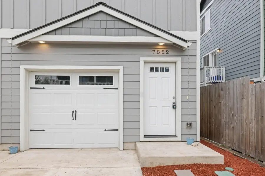 7852 Jacqueline Way, White City, OR 97503 - #3