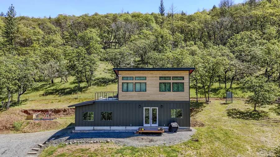1545 Hwy 238, Jacksonville, OR 97530 - #2