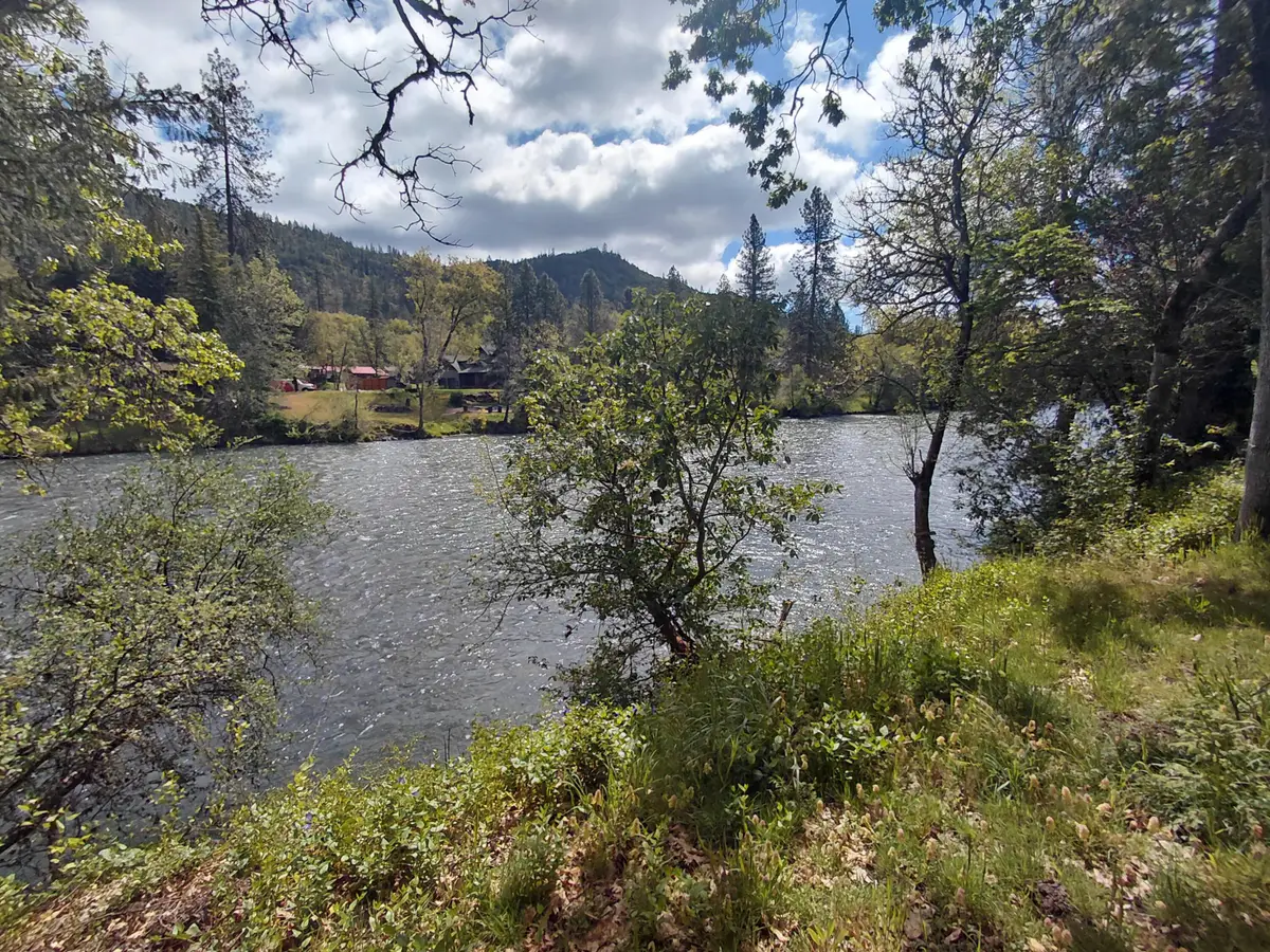 22266 Highway 62, Shady Cove, OR 97539 - #1