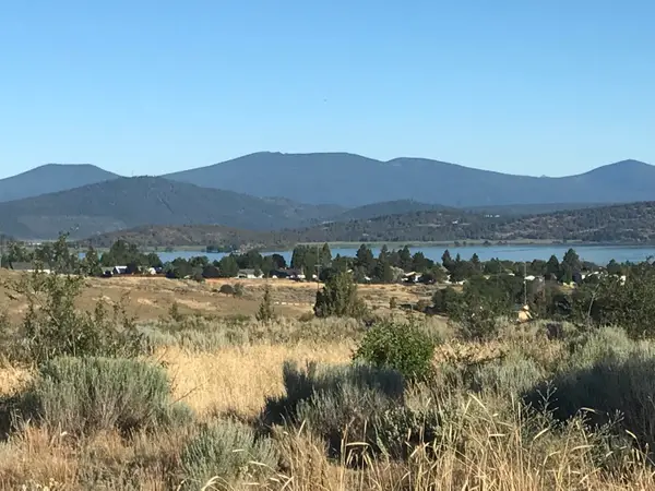 2450 Biehn Street, Klamath Falls, OR 97601